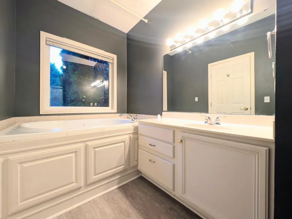 2100 Sibley View Court Northfield, MN 55057