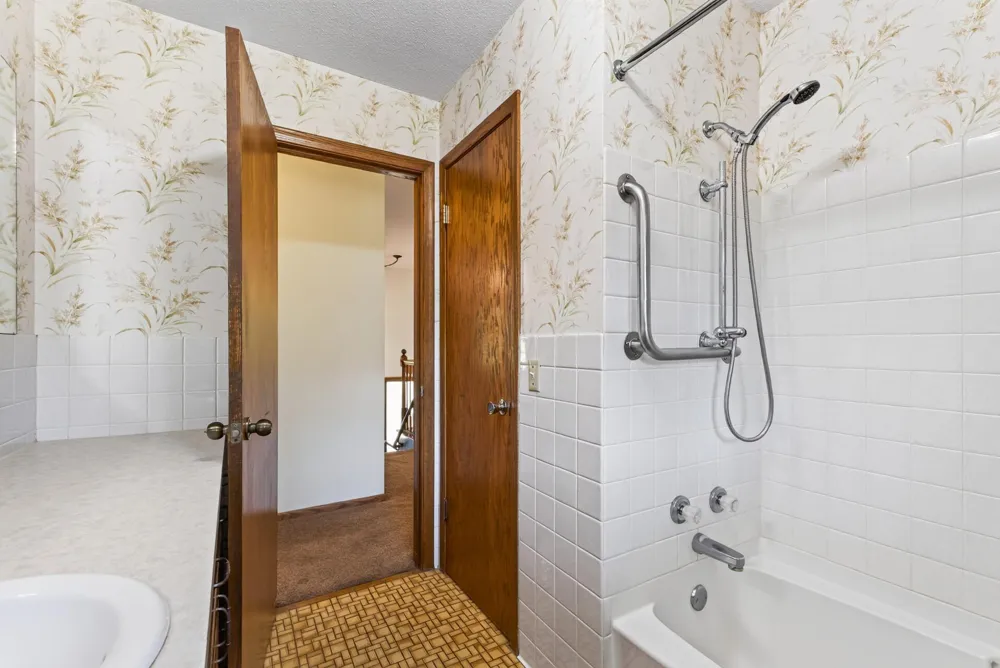 13959 Radisson Road NE Ham Lake, MN 55304