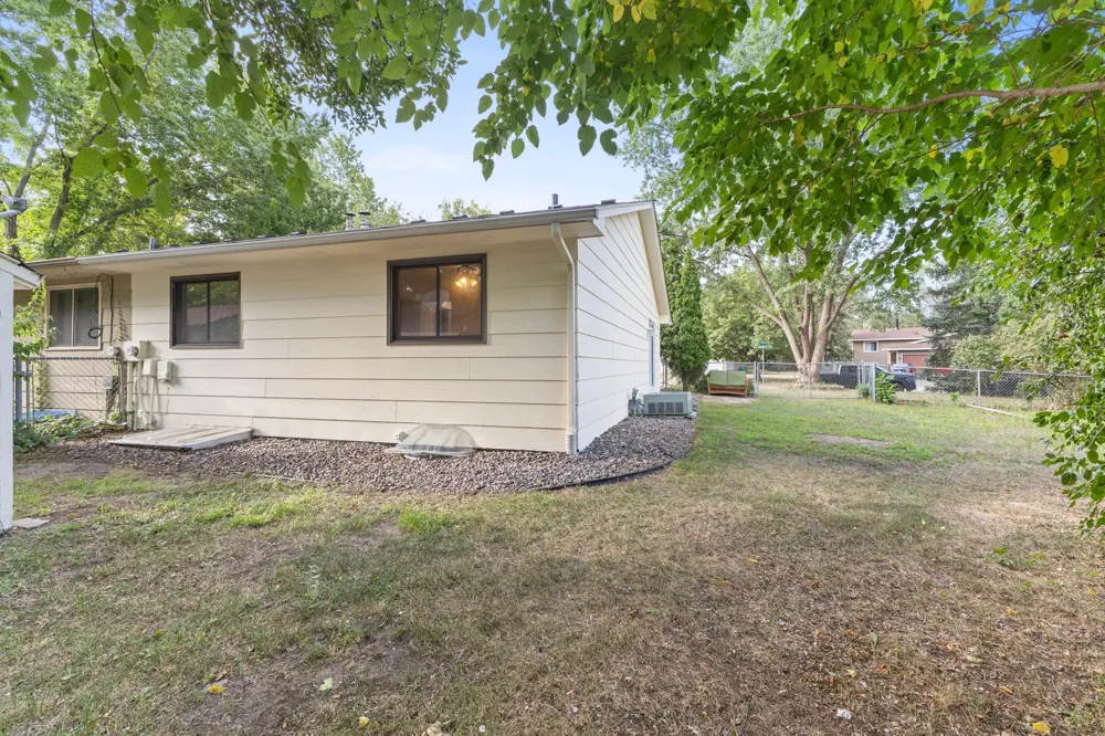 2163 109th Lane NW Coon Rapids, MN 55433
