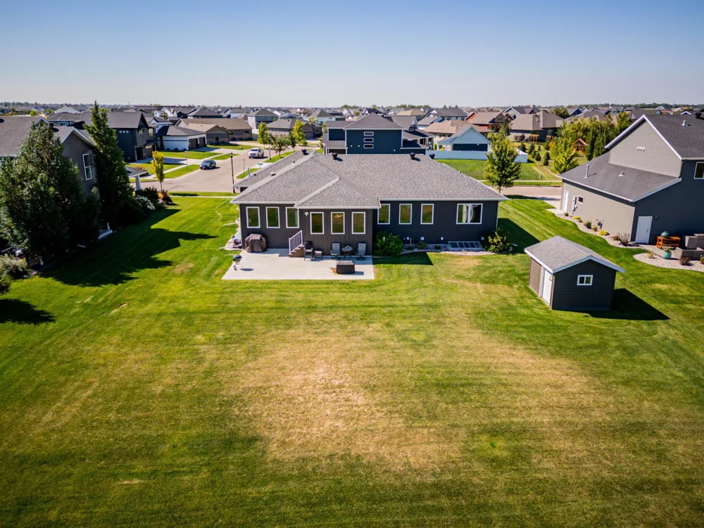 1023 Mulberry Lane West Fargo, ND 58078