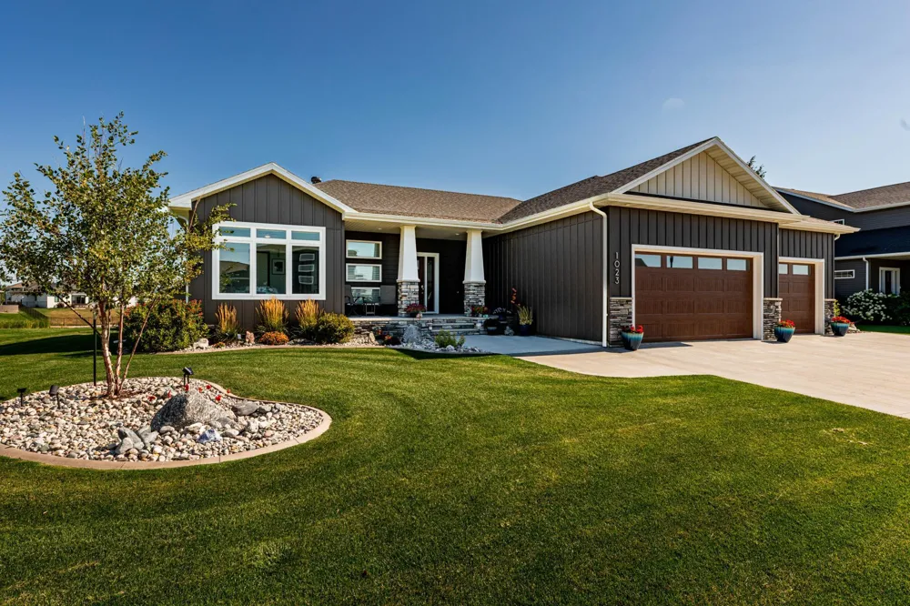 1023 Mulberry Lane West Fargo, ND 58078