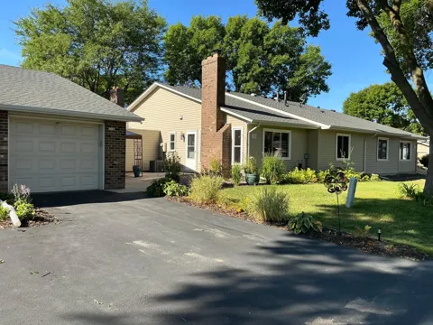 9362 Ranchview Lane