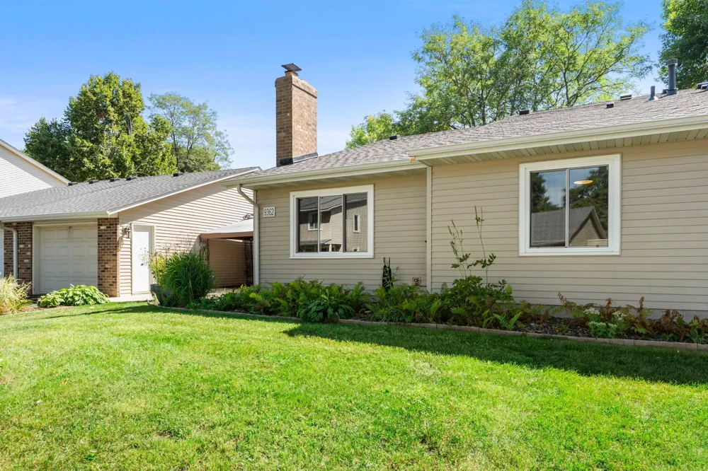 9362 Ranchview Lane Maple Grove, MN 55369