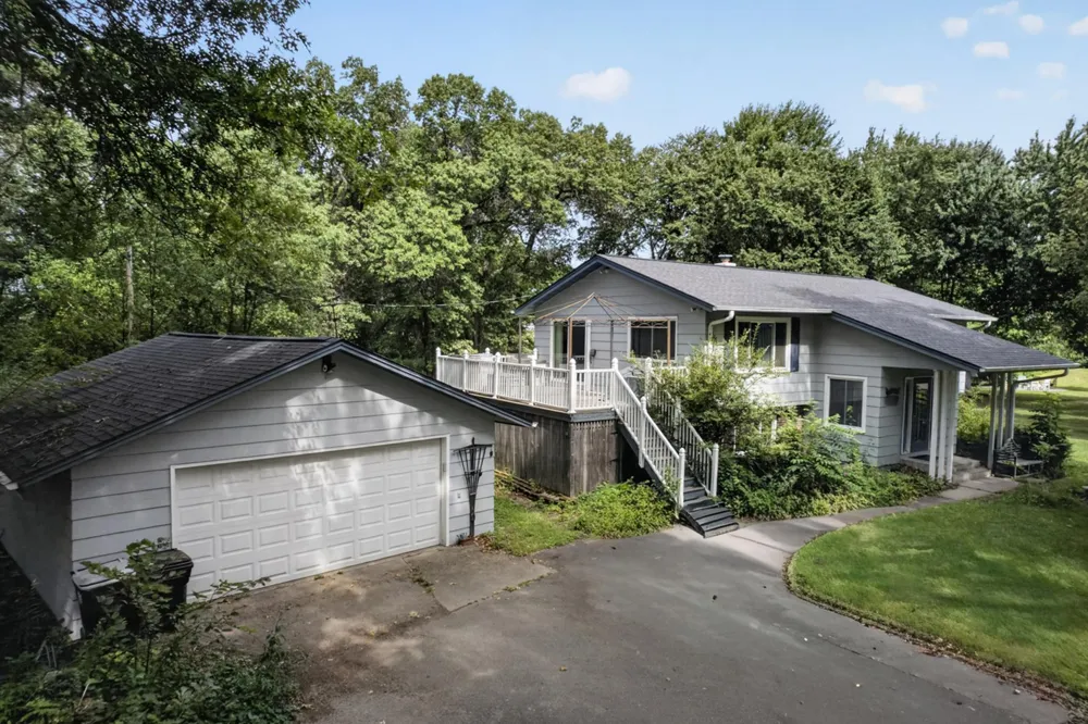 16840 Stanford Street NE Forest Lake, MN 55025
