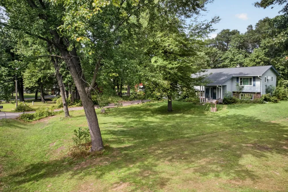16840 Stanford Street NE Forest Lake, MN 55025