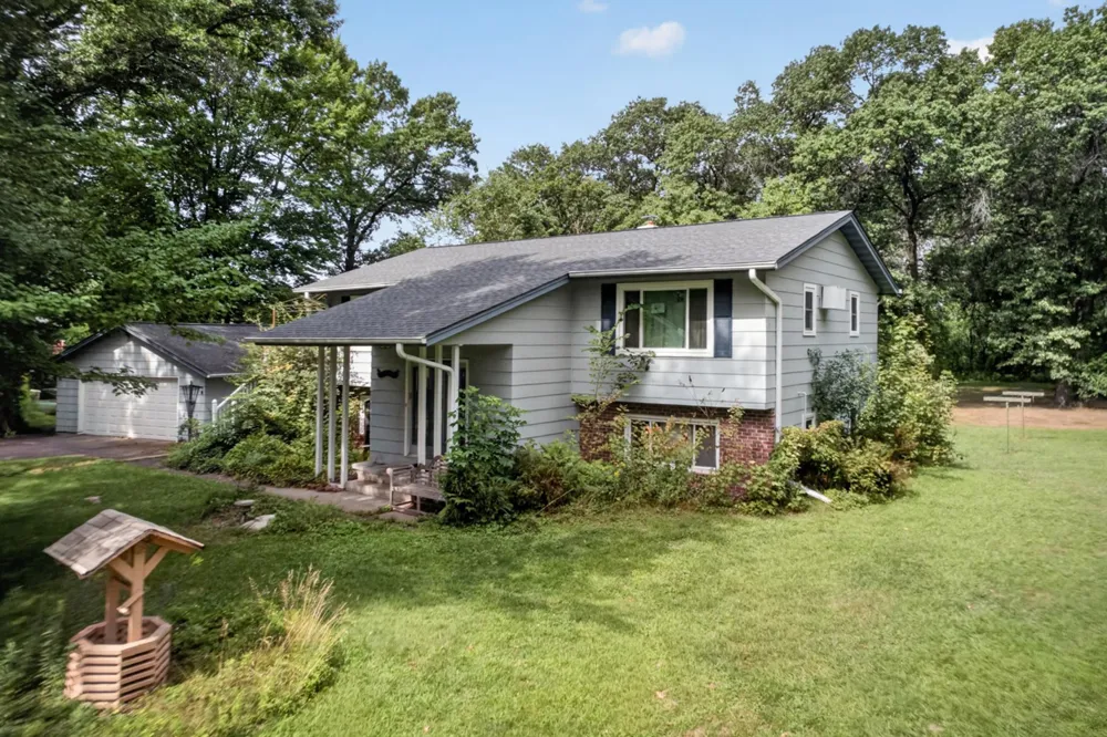 16840 Stanford Street NE Forest Lake, MN 55025