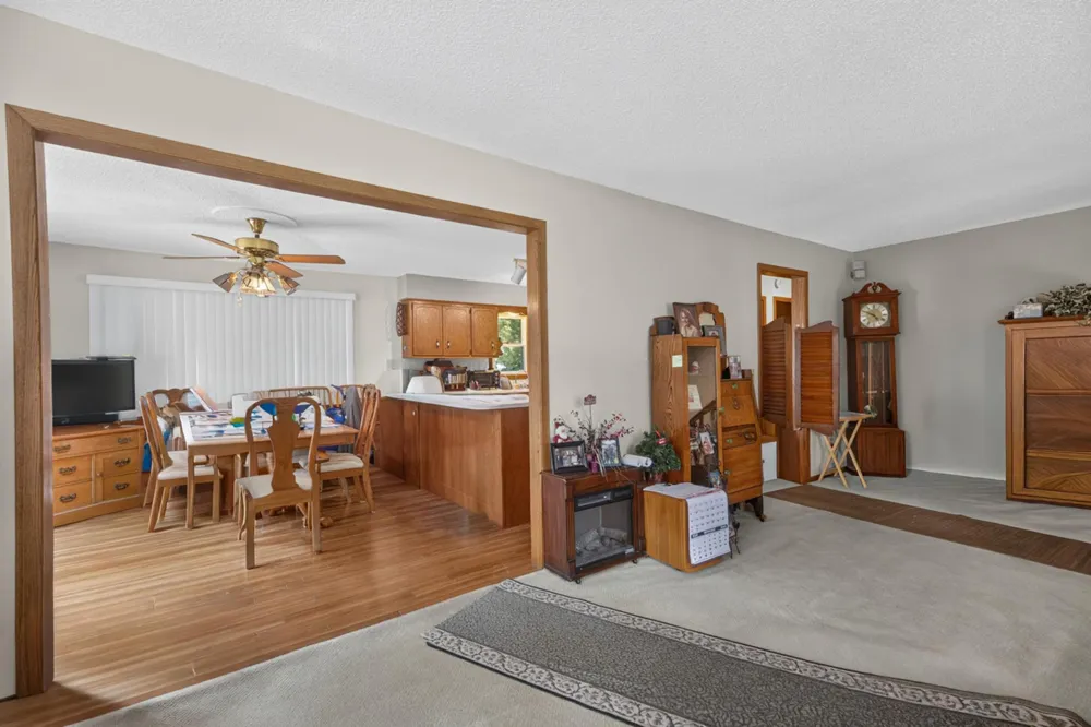 16840 Stanford Street NE Forest Lake, MN 55025