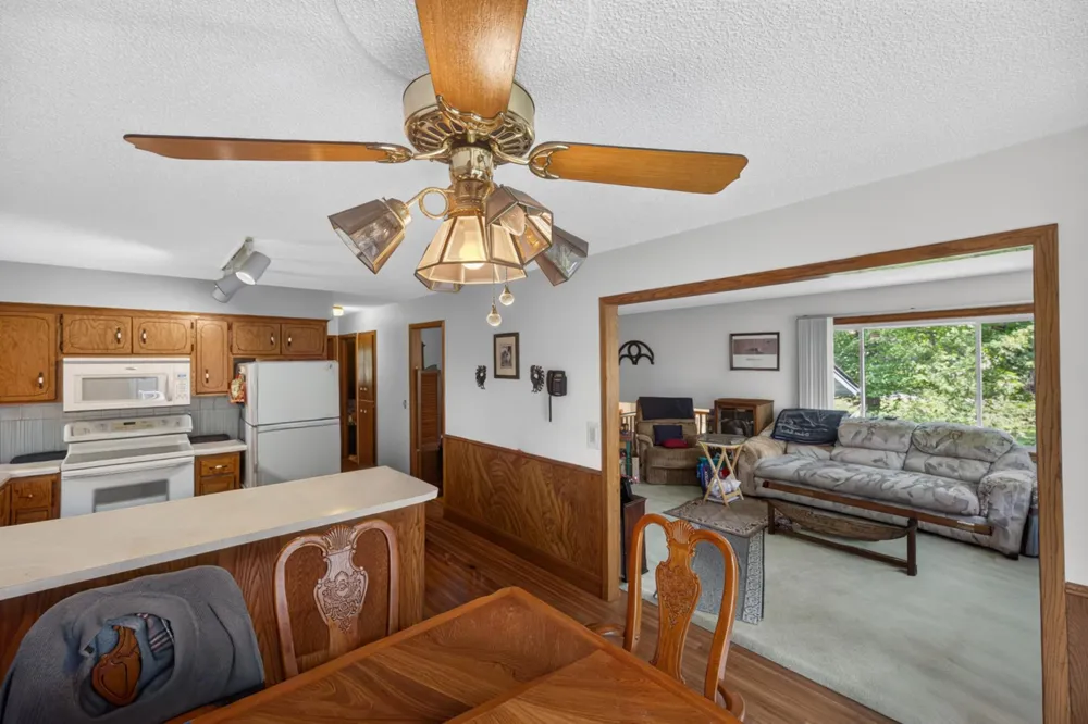 16840 Stanford Street NE Forest Lake, MN 55025