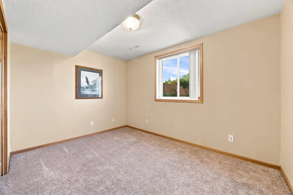 5164 10th Avenue S Fargo, ND 58103