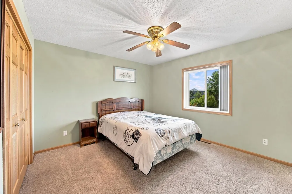 5164 10th Avenue S Fargo, ND 58103