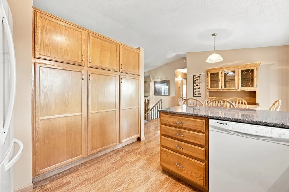 5164 10th Avenue S Fargo, ND 58103