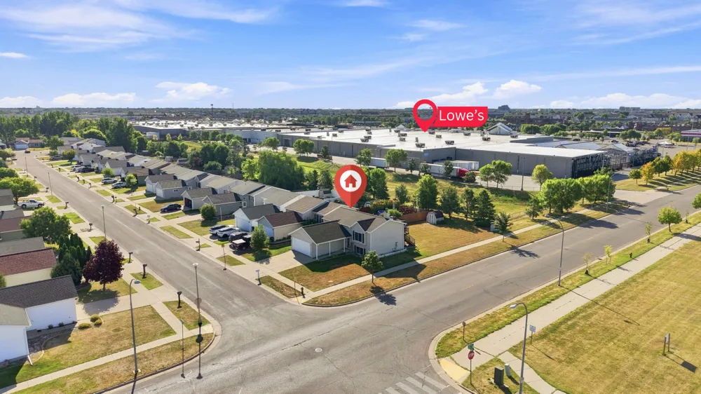5164 10th Avenue S Fargo, ND 58103