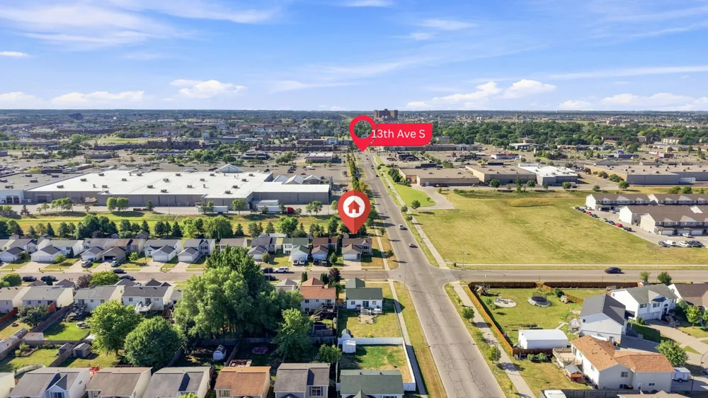5164 10th Avenue S Fargo, ND 58103