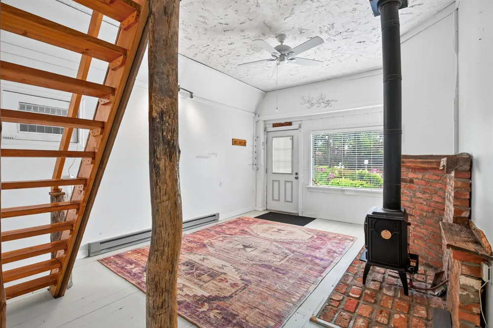 215 Franklin Avenue E Delano, MN 55328