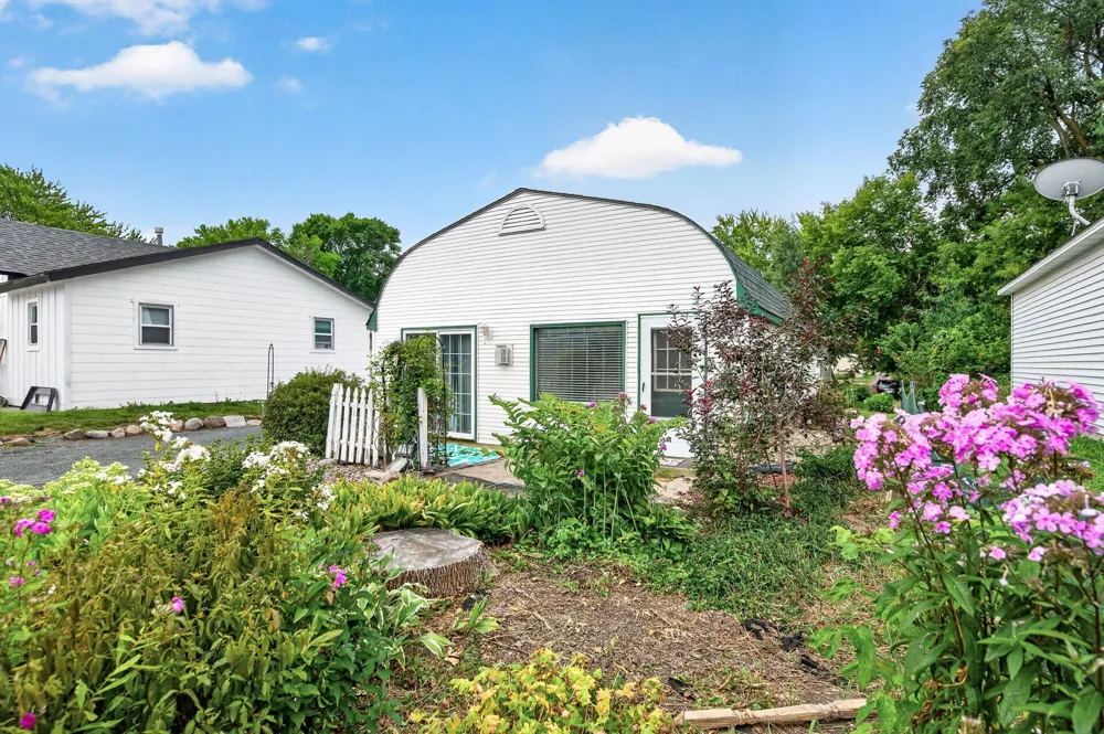 215 Franklin Avenue E Delano, MN 55328