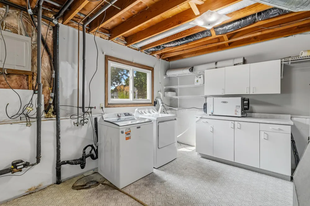 406 Schilling Circle NW Forest Lake, MN 55025
