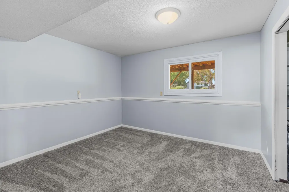 406 Schilling Circle NW Forest Lake, MN 55025