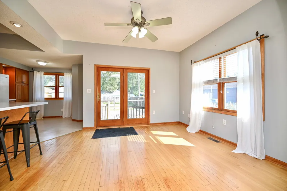 1152 W 5th Street Winona, MN 55987