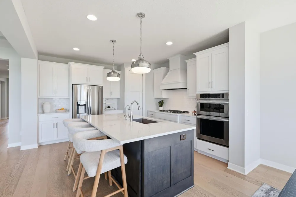 4227 Arbor Bay Woodbury, MN 55129