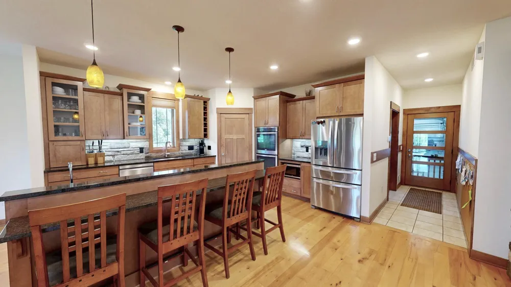 680 Indigo Lane Northfield, MN 55057