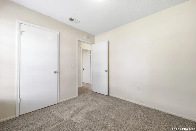 10434 SHALLOW XING Converse, TX 78109