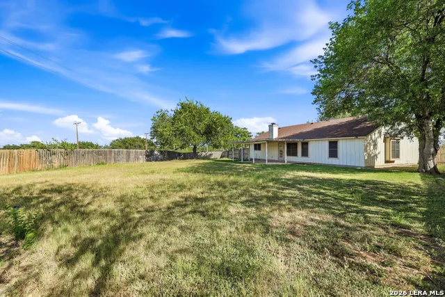 10434 SHALLOW XING Converse, TX 78109