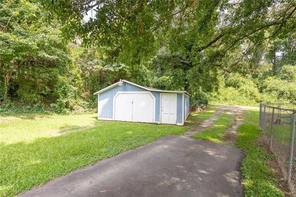 2421 Maner Road SE Atlanta, GA 30339