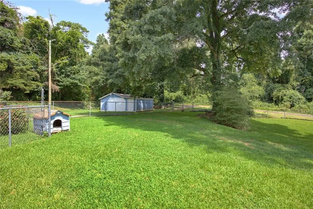 2421 Maner Road SE Atlanta, GA 30339