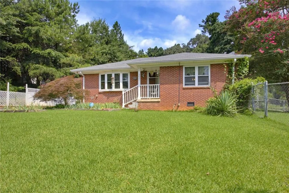 2421 Maner Road SE Atlanta, GA 30339