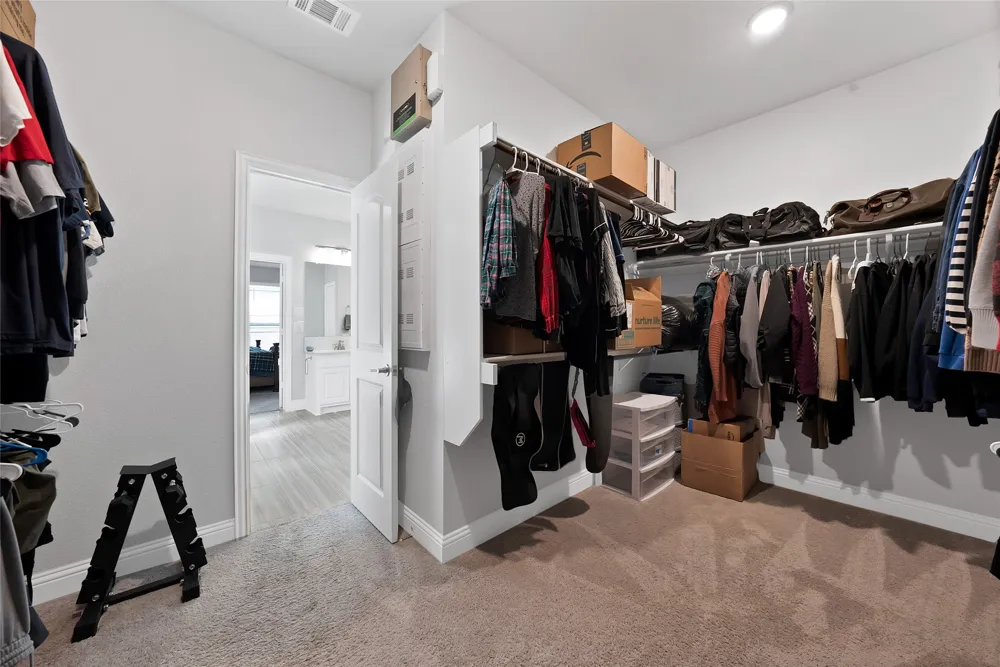 2208 Birdwatch Lane Mansfield, TX 76084