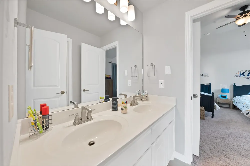 2208 Birdwatch Lane Mansfield, TX 76084