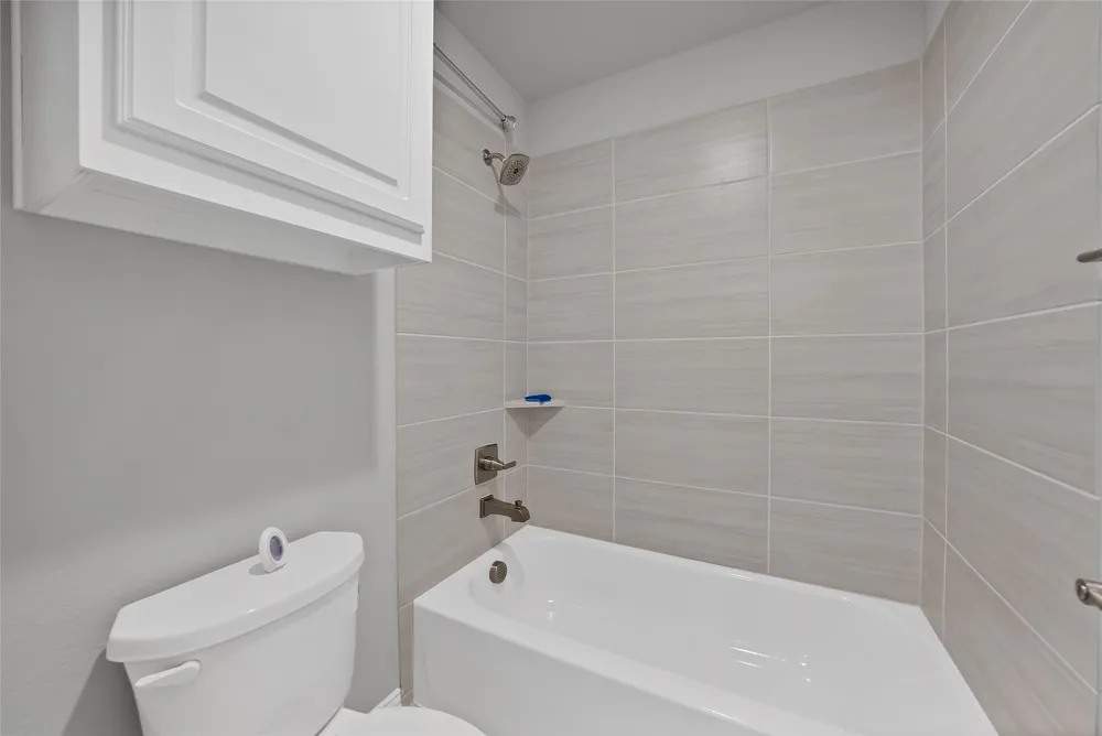 2208 Birdwatch Lane Mansfield, TX 76084