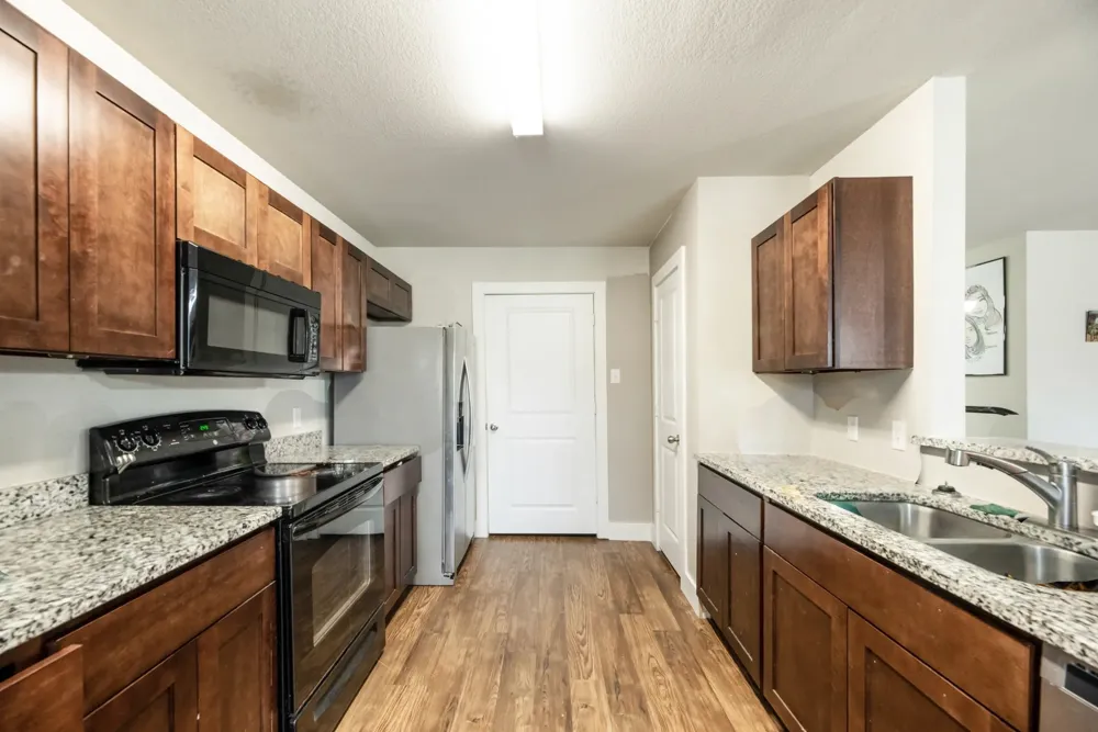 3807 Alsbury Street Dallas, TX 75216