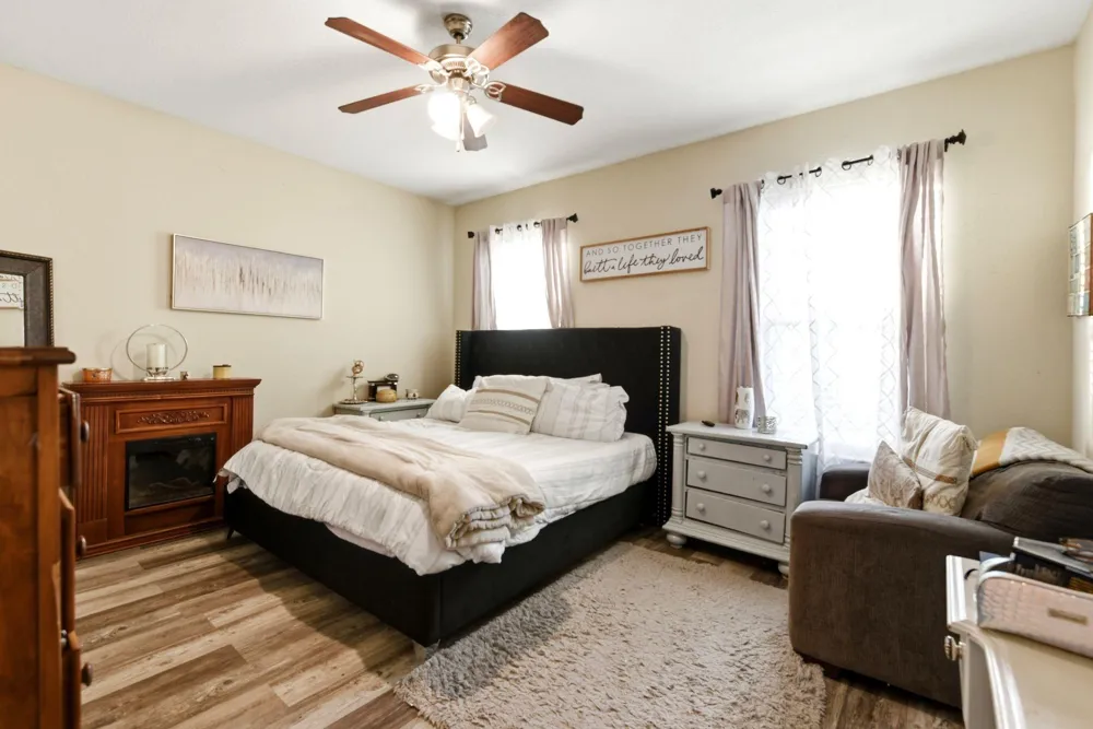4614 Avenue L Galveston, TX 77551