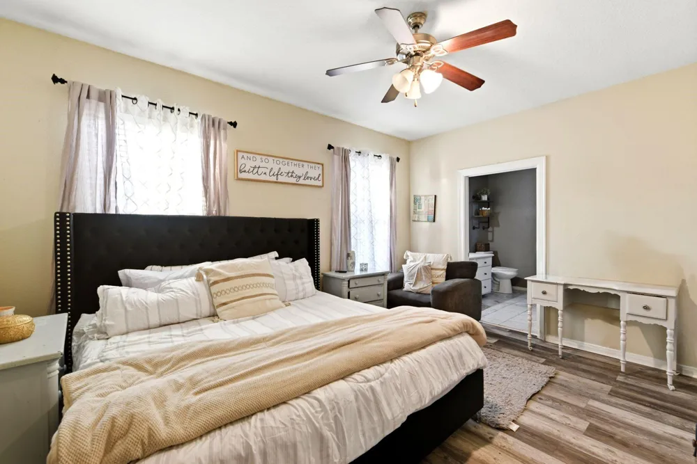 4614 Avenue L Galveston, TX 77551