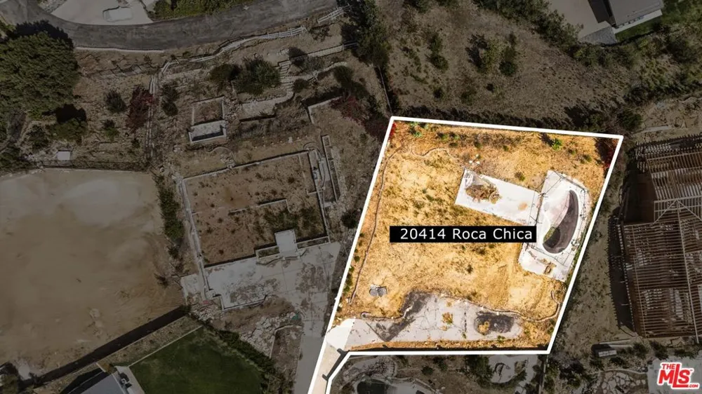 20414 Roca Chica Drive Malibu, CA 90265