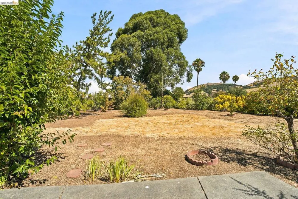 280 Pamela Ct Vallejo, CA 94589