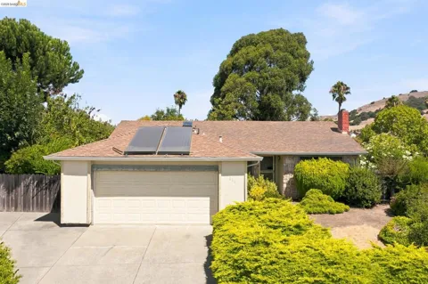 280 Pamela Ct