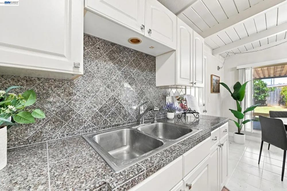 40364 Blanchard Fremont, CA 94538