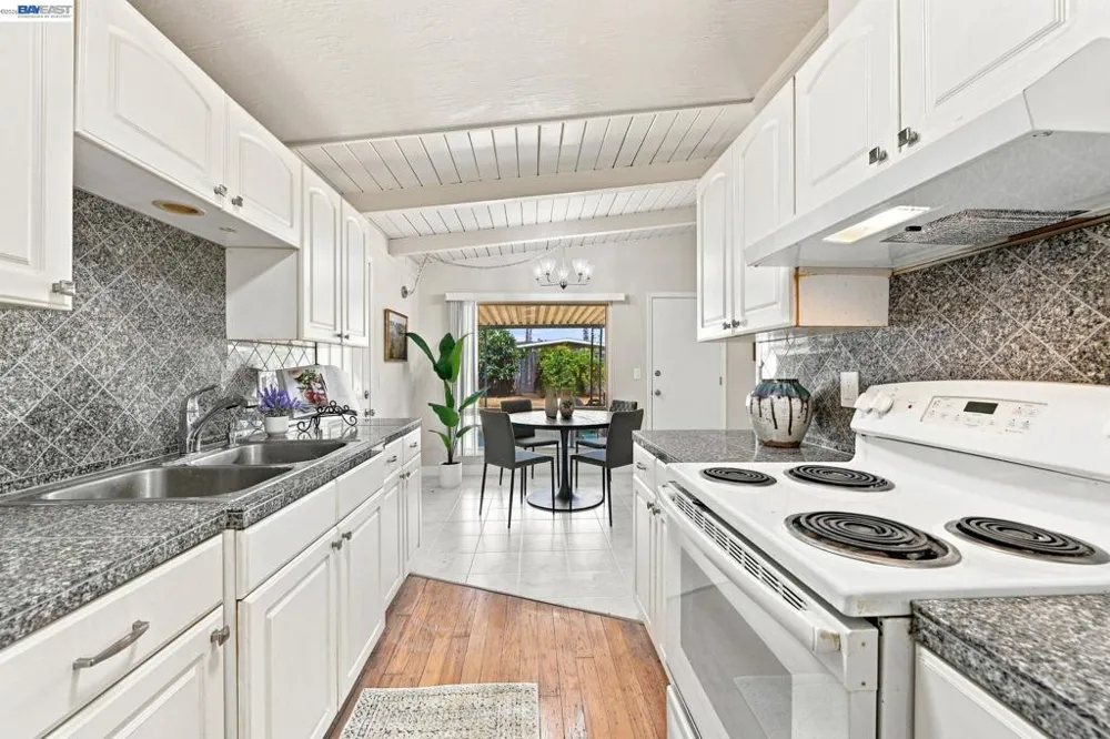 40364 Blanchard Fremont, CA 94538