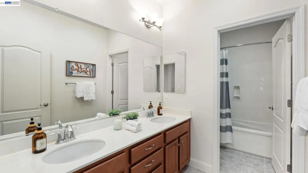 3207 Vittoria Loop Dublin, CA 94568