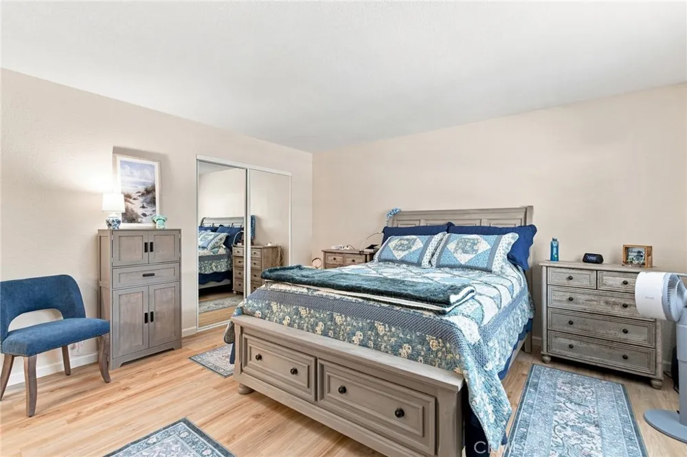 1045 Jaxon Way Redding, CA 96003