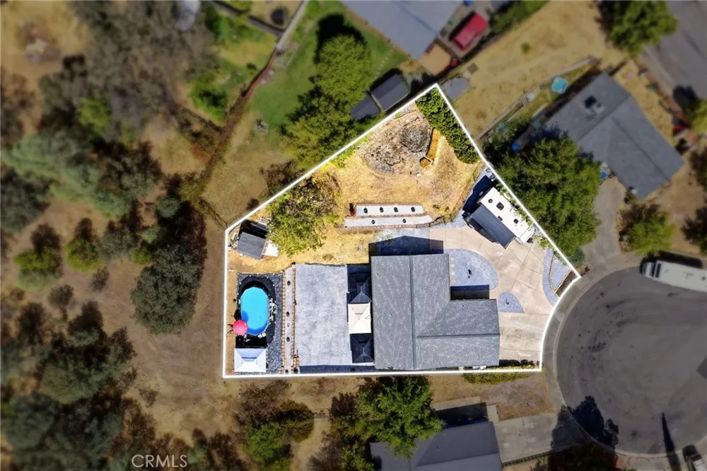 1045 Jaxon Way Redding, CA 96003