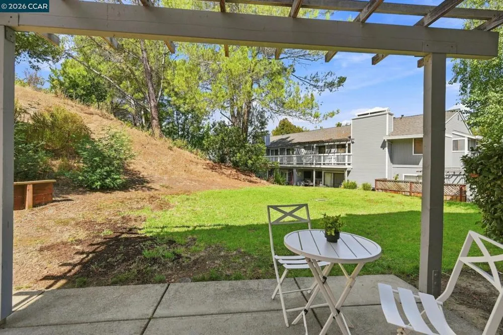 329 Grapevine Pl Pleasant Hill, CA 94523