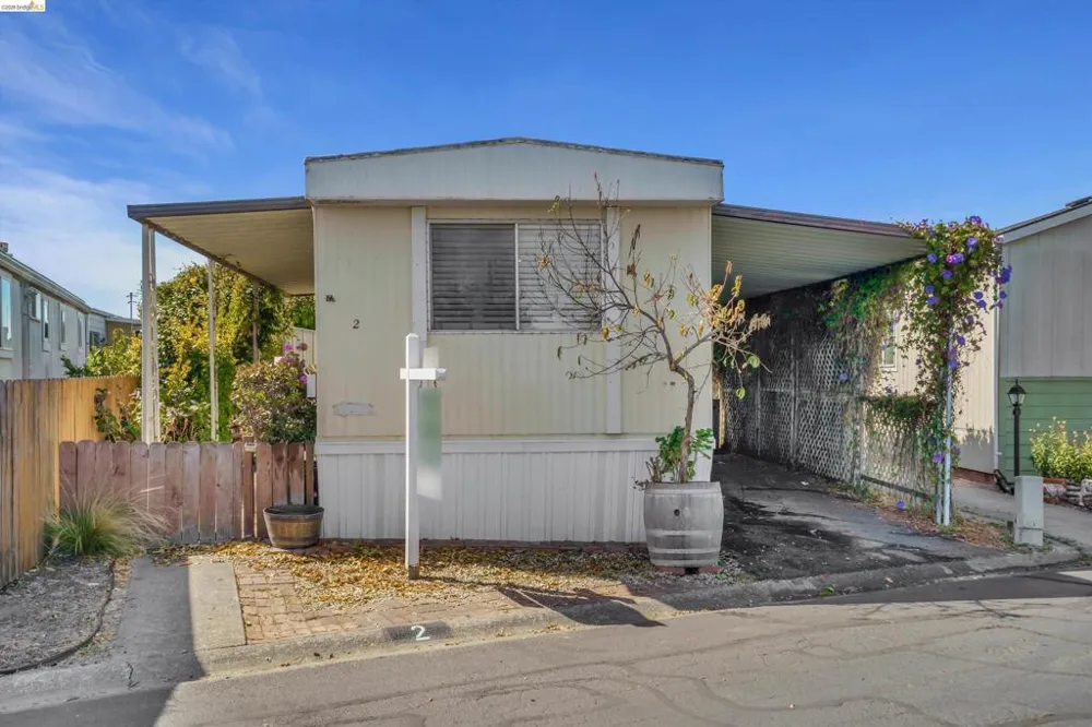 2 Balsam St Vallejo, CA 94589