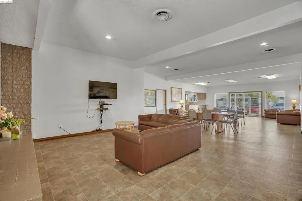 2 Balsam St Vallejo, CA 94589