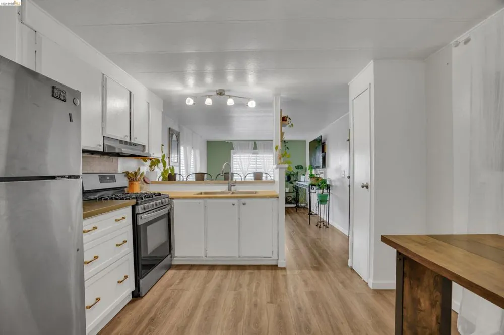 2 Balsam St Vallejo, CA 94589