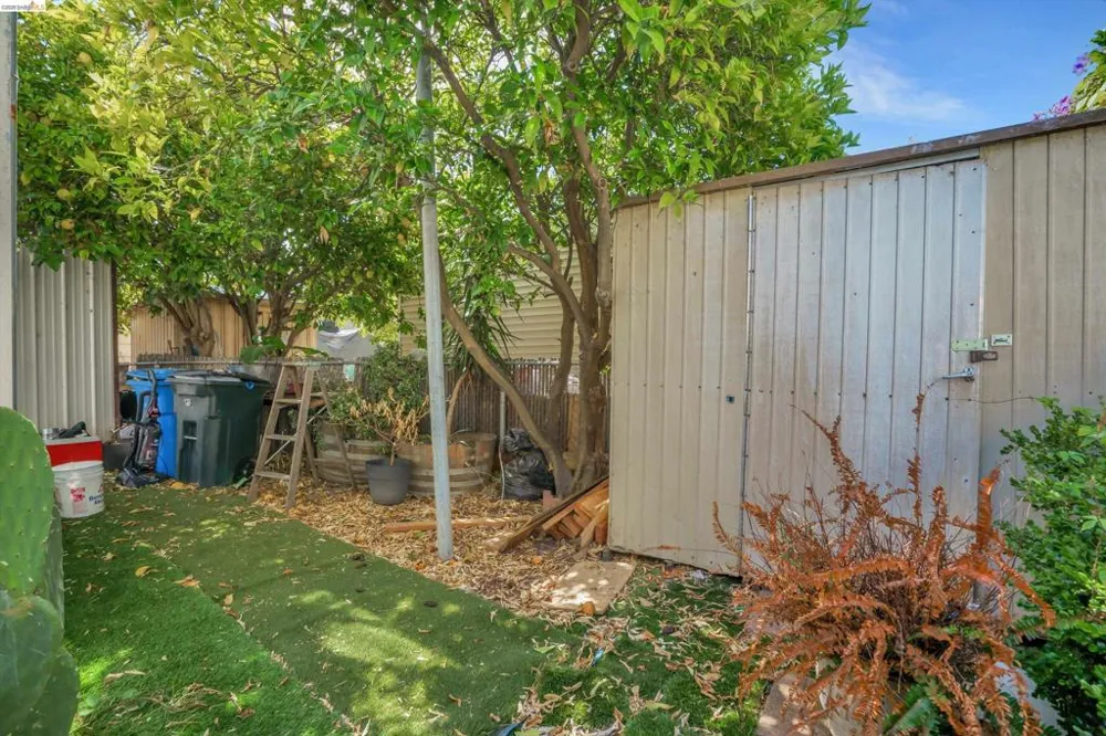 2 Balsam St Vallejo, CA 94589