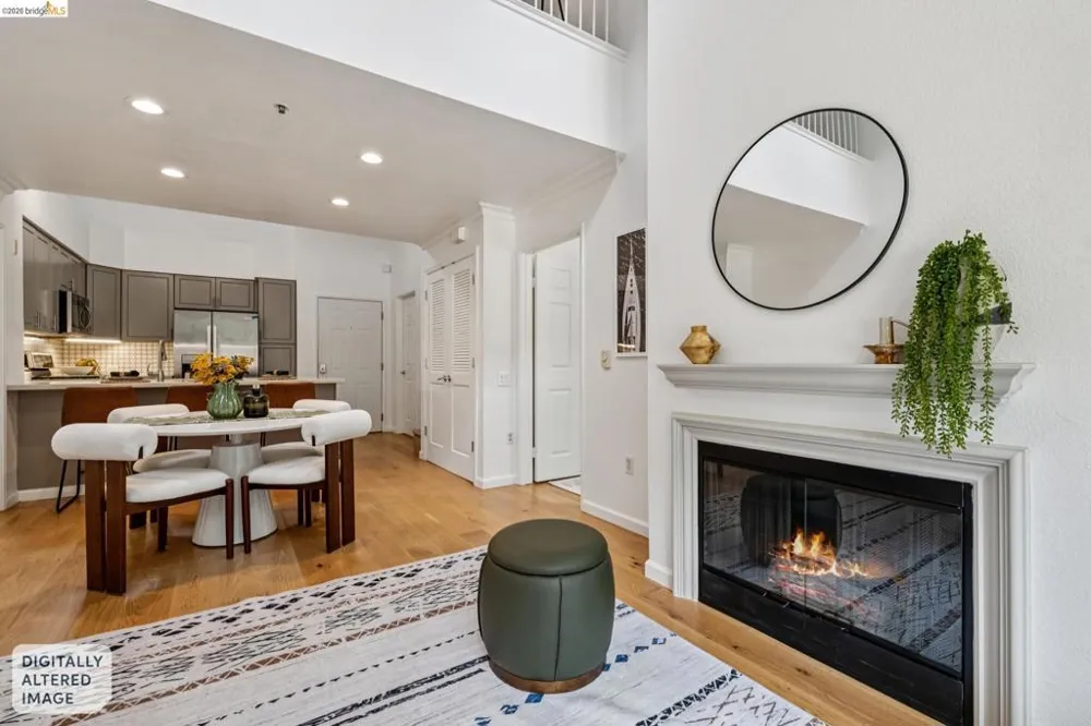 200 Caldecott Ln #308 Oakland, CA 94618