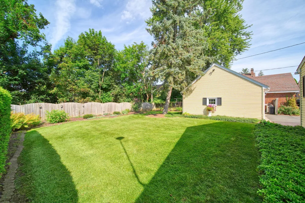 710 S Webster Street Jackson, MI 49203